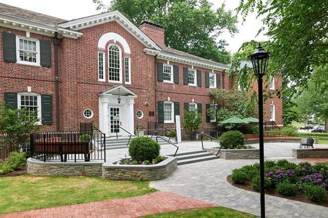 MyHometownBronxville.com - Bronxville's Extraordinary Library Reading ...